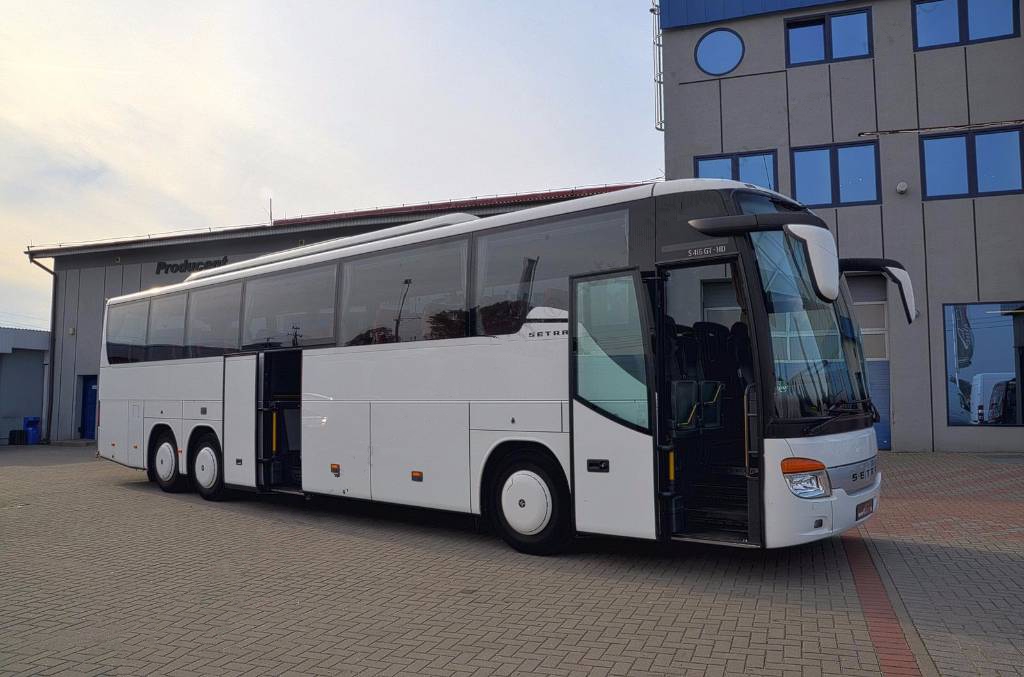 Setra S416